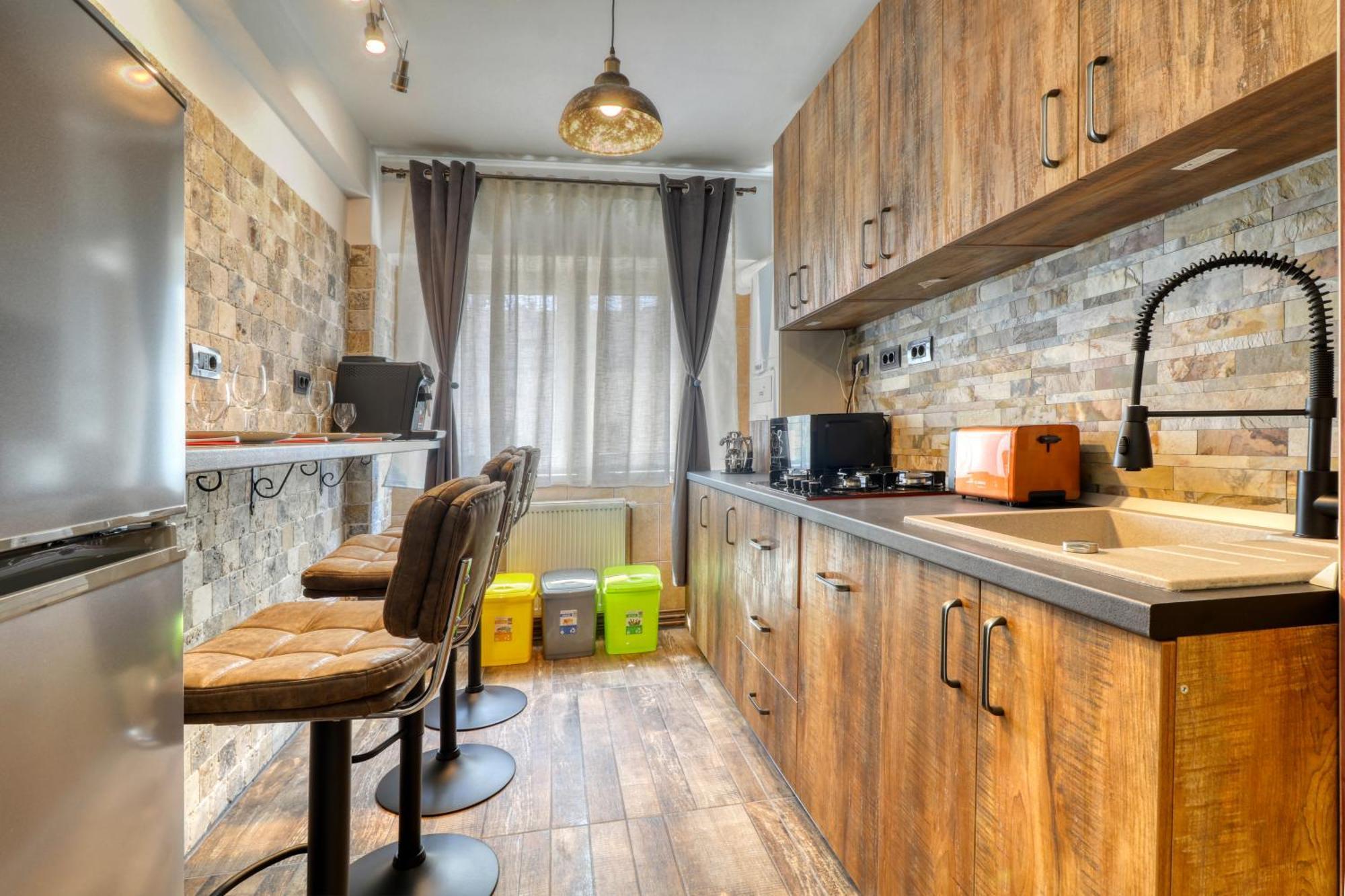 Rdi Elegance Apartment Downtown บูคาเรสต์ ภายนอก รูปภาพ