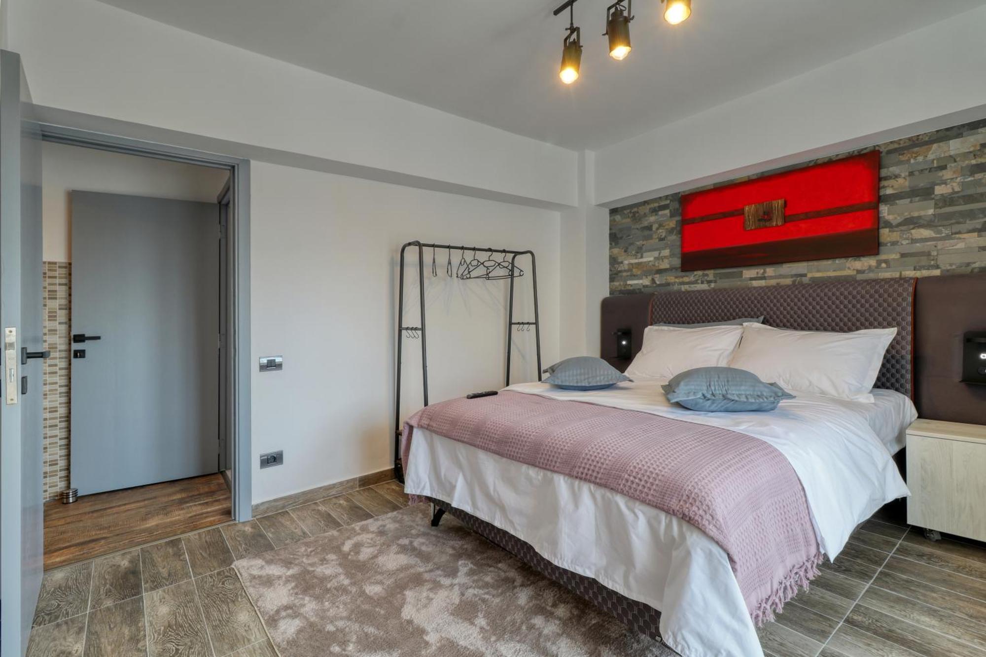 Rdi Elegance Apartment Downtown บูคาเรสต์ ภายนอก รูปภาพ